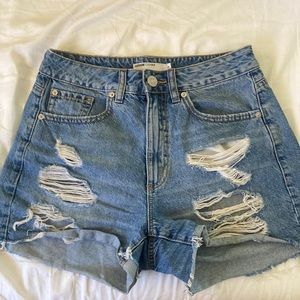 GARAGE mom denim shorts. Size 5 (27). High waisted with slits and strings.